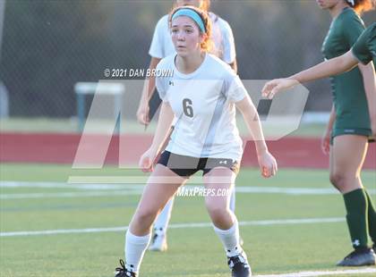 Thumbnail 3 in Rockwall vs Naaman Forest (UIL 6A Bi-District) photogallery.