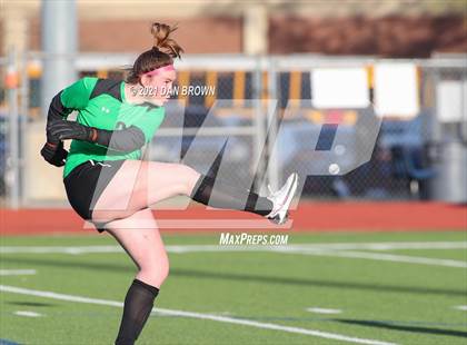 Thumbnail 2 in Rockwall vs Naaman Forest (UIL 6A Bi-District) photogallery.