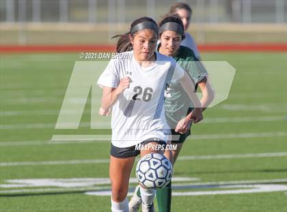 Thumbnail 3 in Rockwall vs Naaman Forest (UIL 6A Bi-District) photogallery.