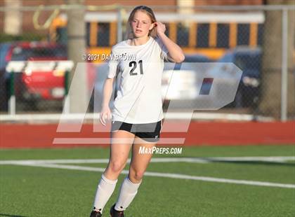 Thumbnail 2 in Rockwall vs Naaman Forest (UIL 6A Bi-District) photogallery.