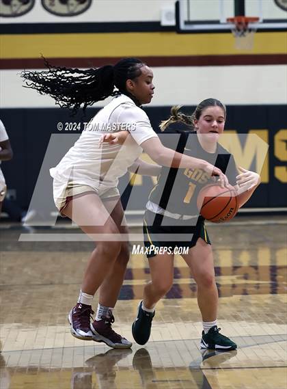 Thumbnail 2 in Cannon vs. Greensboro Day School photogallery.