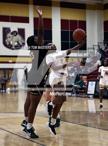 Thumbnail 1 in Cannon vs. Greensboro Day School photogallery.