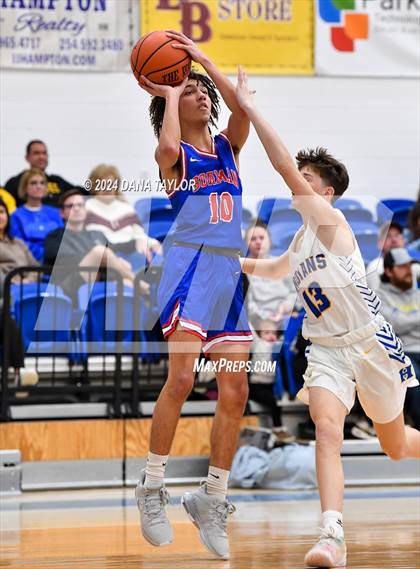 Thumbnail 3 in Gorman @ Huckabay photogallery.