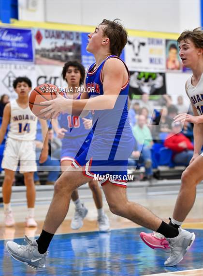 Thumbnail 3 in Gorman @ Huckabay photogallery.
