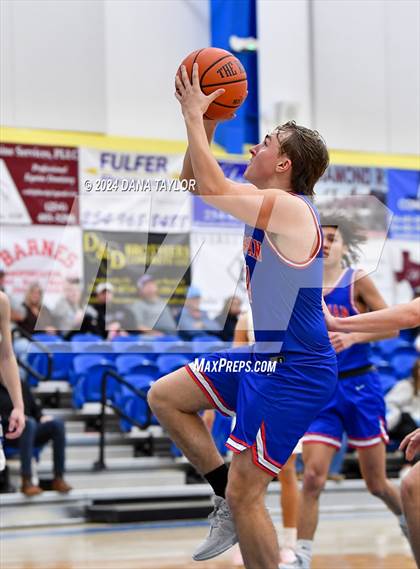 Thumbnail 1 in Gorman @ Huckabay photogallery.