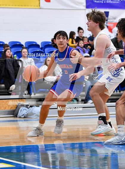 Thumbnail 2 in Gorman @ Huckabay photogallery.