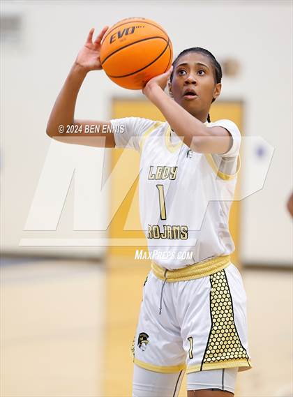 Thumbnail 3 in Millington Central vs. Jasper (MLK Day Classic) photogallery.