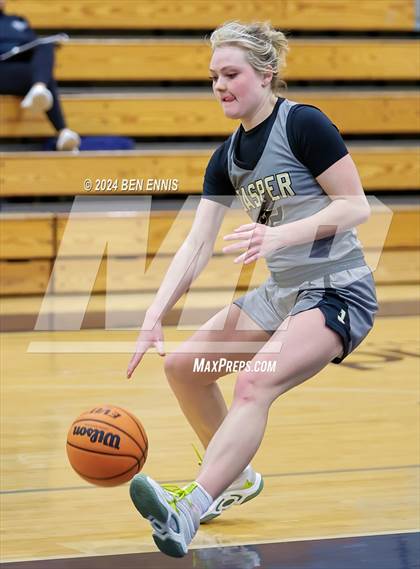 Thumbnail 3 in Millington Central vs. Jasper (MLK Day Classic) photogallery.