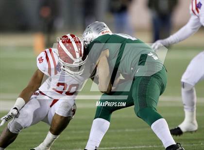 Thumbnail 2 in Mater Dei vs. De La Salle (CIF State Open Division Final) photogallery.