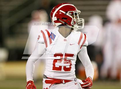 Thumbnail 2 in Mater Dei vs. De La Salle (CIF State Open Division Final) photogallery.