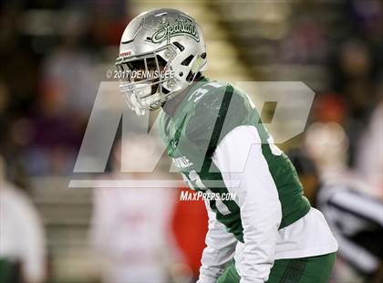 Thumbnail 3 in Mater Dei vs. De La Salle (CIF State Open Division Final) photogallery.