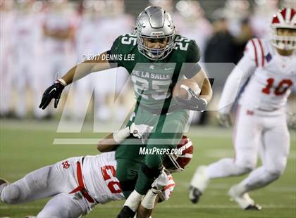 Thumbnail 3 in Mater Dei vs. De La Salle (CIF State Open Division Final) photogallery.