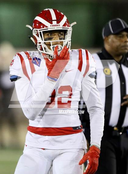 Thumbnail 3 in Mater Dei vs. De La Salle (CIF State Open Division Final) photogallery.