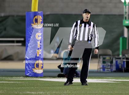 Thumbnail 3 in Mater Dei vs. De La Salle (CIF State Open Division Final) photogallery.