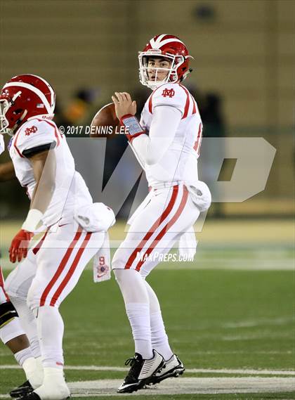 Thumbnail 2 in Mater Dei vs. De La Salle (CIF State Open Division Final) photogallery.