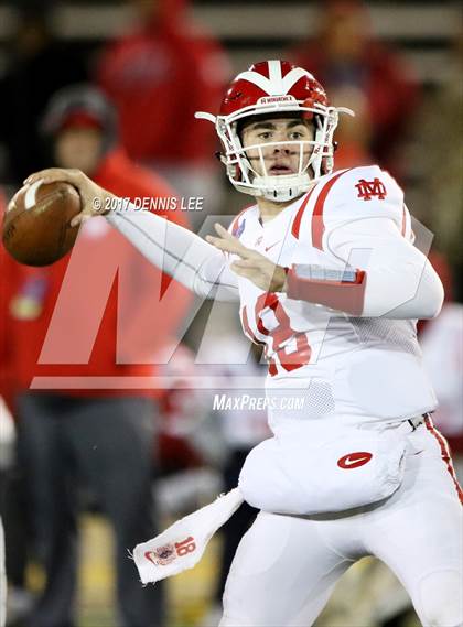 Thumbnail 2 in Mater Dei vs. De La Salle (CIF State Open Division Final) photogallery.