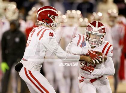 Thumbnail 1 in Mater Dei vs. De La Salle (CIF State Open Division Final) photogallery.
