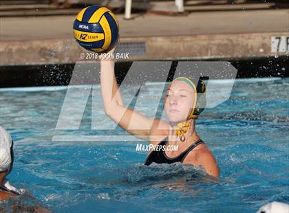 Thumbnail 1 in San Ramon Valley vs Drake (Acalanes Invitational) photogallery.
