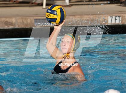 Thumbnail 3 in San Ramon Valley vs Drake (Acalanes Invitational) photogallery.
