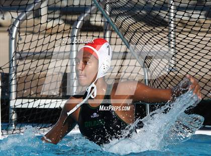 Thumbnail 2 in San Ramon Valley vs Drake (Acalanes Invitational) photogallery.