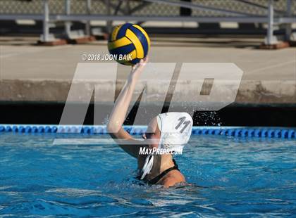 Thumbnail 3 in San Ramon Valley vs Drake (Acalanes Invitational) photogallery.