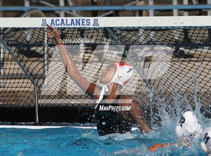 Thumbnail 2 in San Ramon Valley vs Drake (Acalanes Invitational) photogallery.