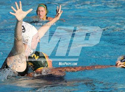 Thumbnail 3 in San Ramon Valley vs Drake (Acalanes Invitational) photogallery.