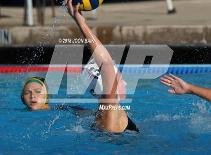 Thumbnail 1 in San Ramon Valley vs Drake (Acalanes Invitational) photogallery.