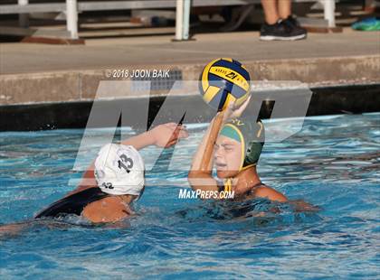 Thumbnail 3 in San Ramon Valley vs Drake (Acalanes Invitational) photogallery.