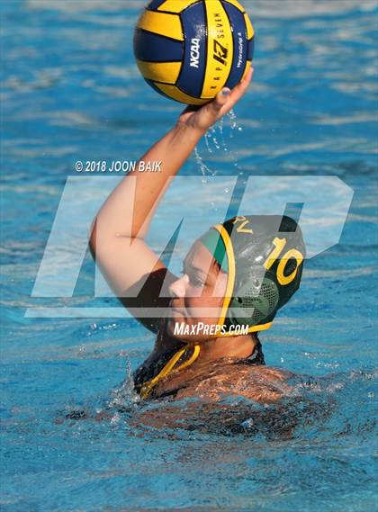 Thumbnail 3 in San Ramon Valley vs Drake (Acalanes Invitational) photogallery.
