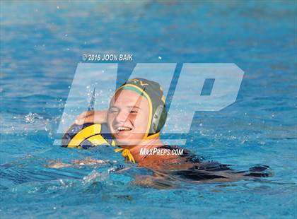 Thumbnail 3 in San Ramon Valley vs Drake (Acalanes Invitational) photogallery.