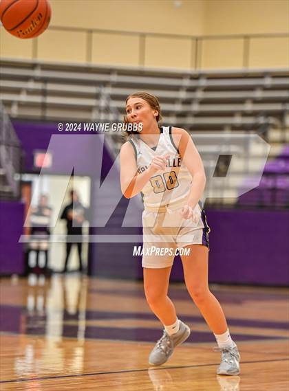 Thumbnail 1 in Marshall @ Hallsville photogallery.