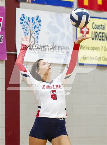 Thumbnail 2 in Central Catholic @ E. D. White photogallery.