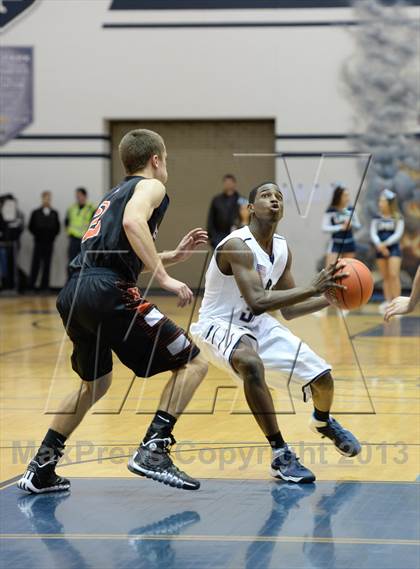 Thumbnail 3 in McHenry @ Lake Park photogallery.