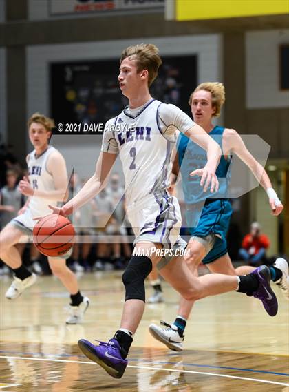 Thumbnail 2 in Farmington vs. Lehi (UHSAA 5A Final) photogallery.