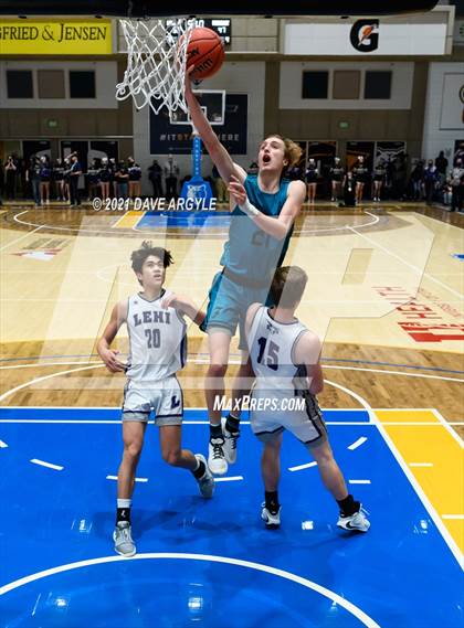 Thumbnail 2 in Farmington vs. Lehi (UHSAA 5A Final) photogallery.