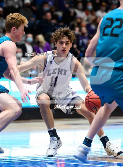 Thumbnail 3 in Farmington vs. Lehi (UHSAA 5A Final) photogallery.