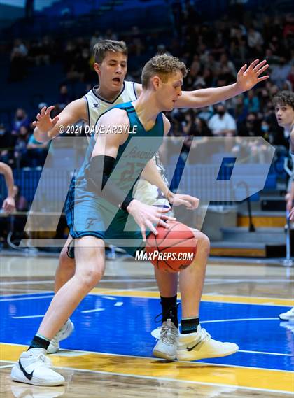 Thumbnail 2 in Farmington vs. Lehi (UHSAA 5A Final) photogallery.