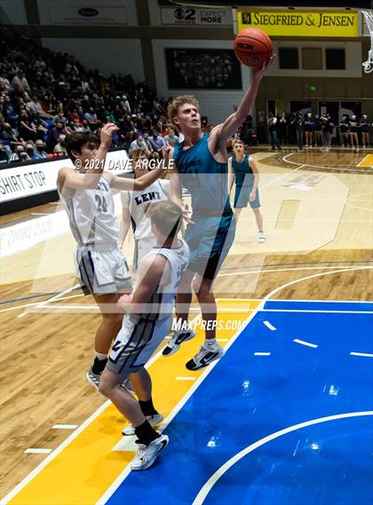 Thumbnail 3 in Farmington vs. Lehi (UHSAA 5A Final) photogallery.