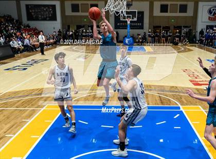 Thumbnail 1 in Farmington vs. Lehi (UHSAA 5A Final) photogallery.