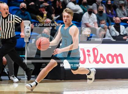 Thumbnail 3 in Farmington vs. Lehi (UHSAA 5A Final) photogallery.