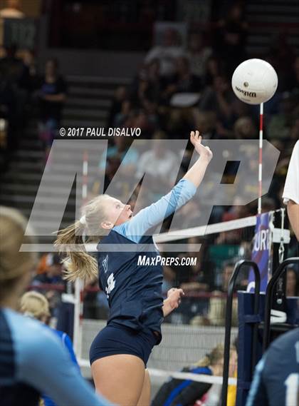 Thumbnail 3 in Valor Christian vs. Holy Family (CHSAA 4A Semifinal) photogallery.