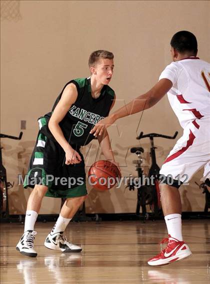 Thumbnail 1 in Colton vs. Thousand Oaks (MaxPreps Holiday Classic) photogallery.