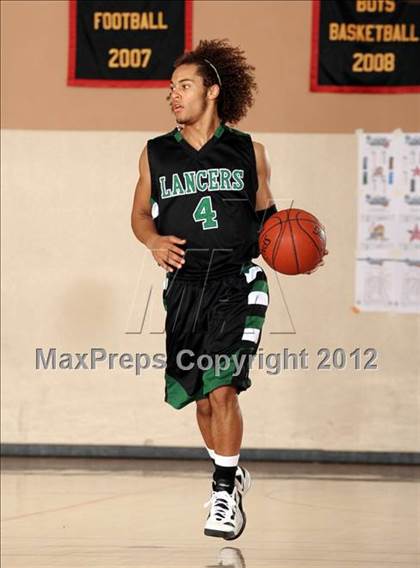 Thumbnail 1 in Colton vs. Thousand Oaks (MaxPreps Holiday Classic) photogallery.