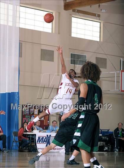 Thumbnail 2 in Colton vs. Thousand Oaks (MaxPreps Holiday Classic) photogallery.