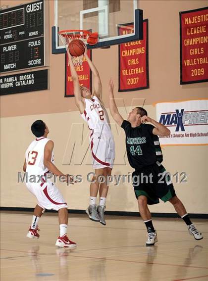 Thumbnail 3 in Colton vs. Thousand Oaks (MaxPreps Holiday Classic) photogallery.