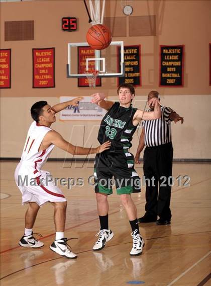 Thumbnail 1 in Colton vs. Thousand Oaks (MaxPreps Holiday Classic) photogallery.