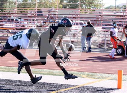 Thumbnail 3 in Pittsburg vs. Monterey Trail photogallery.
