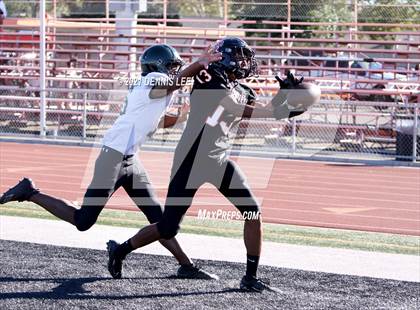 Thumbnail 3 in Pittsburg vs. Monterey Trail photogallery.