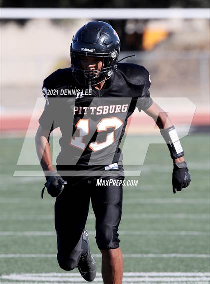 Thumbnail 3 in Pittsburg vs. Monterey Trail photogallery.
